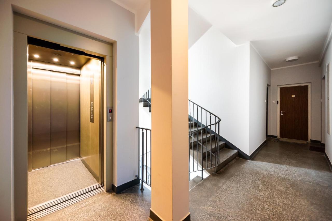 Remarkable City Centre Apartment Varšava Exteriér fotografie