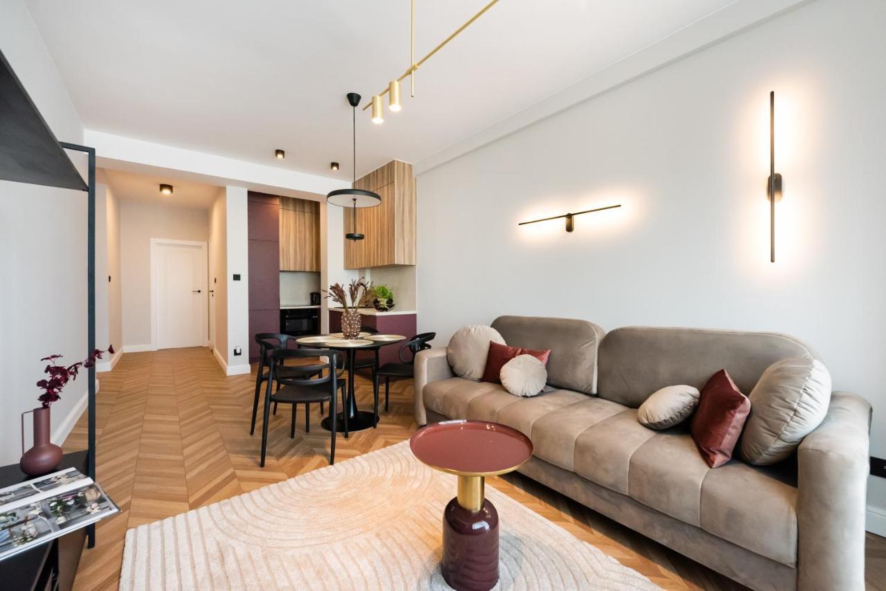 Remarkable City Centre Apartment Varšava Exteriér fotografie